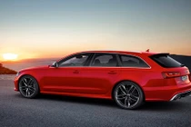 7 mẫu xe đời cũ mạnh hơn cả xe mới