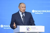 Ông Putin: Mỹ là nguyên nhân khiến châu Âu "khát" khí đốt