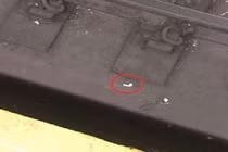 Nỗi khổ của người dùng khi rơi tai nghe AirPods