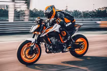 KTM Duke 890 R 2020 ra mắt, khoảng 500 triệu tại Việt Nam?