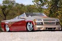 Chevrolet Colorado độ full, “cắt luôn cả nóc” độc nhất trên đời