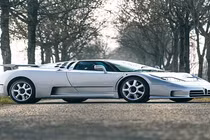 Huyền thoại Bugatti EB110 sắp có "người thừa kế" 9 triệu USD