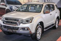 Isuzu Mu –X, “đối thủ” Toyota Fortuner thêm bản nâng cấp 