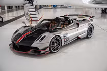 Cận cảnh Pagani Huayra Roadster BC gần 250 tỷ đồng ở Đông Nam Á