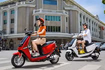 Chọn xe máy điện học sinh như thế nào cho phù hợp?