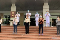 Gia đình 3 người mắc COVID-19 ở Hà Nội: "Đây là cú sốc quá lớn"