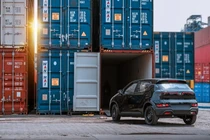 VinFast VF5 và VF e34 của Việt Nam bất ngờ xuất hiện tại Indonesia