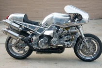 “Siêu phẩm xế độ” Honda CBX động cơ V12 cực khủng