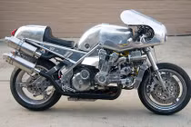 “Siêu phẩm xế độ” Honda CBX động cơ V12 cực khủng