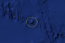 Hình tròn giữa đại dương trên Google Earth gây tranh cãi về UFO