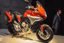 Turismo Veloce 800 khởi động dòng Sport-touring cho MV Agusta 
