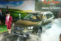 Cận cảnh Subaru Outback 2023 nâng cấp, giá hơn 2 tỷ tại Việt Nam