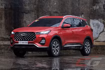 Xe "Tàu" Chery Tiggo 7 Pro có cửa đấu Toyota Corolla Cross?