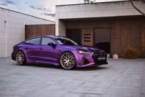 Audi RS7 "tím mộng mơ", nhưng sẵn sàng cho Bugatti Veyron hít khói