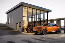 Công ty GSM của tỷ phú Phạm Nhật Vượng công bố giá thuê xe VinFast