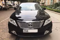 Toyota Camry dùng 7 năm, hơn 600 triệu đồng ở Hà Nội