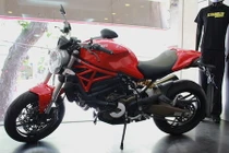 Cận cảnh Ducati Monster 821 bản Thái đầu tiên tại Hà Thành