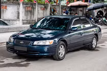 Bộ Công Thương đấu giá 20 ôtô Toyota, Mercedes, Mitsubishi, Ford