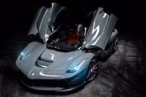 Chi tiết siêu xe LaFerrari độ mâm duy nhất trên Thế giới