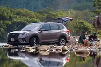 Xe SUV Subaru Forester tại Việt Nam tiếp tục giảm từ 50 -140 triệu đồng