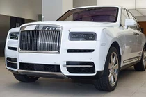 Cận cảnh Rolls-Royce Cullinan hơn 40 tỷ, chính hãng tại Việt Nam