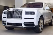 Cận cảnh Rolls-Royce Cullinan hơn 40 tỷ, chính hãng tại Việt Nam
