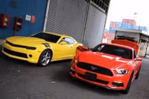 Soi cặp đôi xe “cơ bắp” Mỹ vừa cập bến Việt Nam