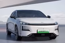 Chi tiết Geely Galaxy L6 từ 11.330 USD, chạy tới 1.300 km