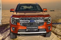 Cận cảnh Ford Everest Platinum tại Việt Nam, khoảng 1,509 tỷ đồng