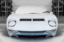 Xem quá trình dán bảo vệ sơn cho siêu xe Lamborghini Miura SV