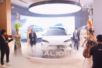 BYD Sealion 6 - SUV xăng lai điện đầu tiên ra mắt tại miền Bắc