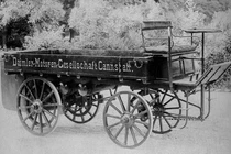 Daimler của Mercedes chế tạo xe tải đầu tiên trên thế giới