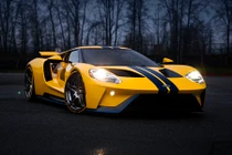 Siêu xe đua Ford GT "cực độc" với mâm PUR 