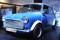 Diện kiến "xế cụ siêu chất” MINI Mark II 1967 tại Việt Nam