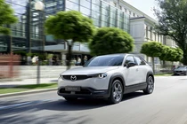 Xe điện Mazda MX-30 có giá gần 1 tỷ đồng tại Anh quốc