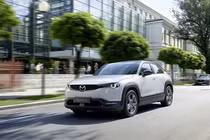 Xe điện Mazda MX-30 có giá gần 1 tỷ đồng tại Anh quốc