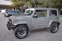Bản độ Suzuki Jimny lột xác dữ dằn kèm động cơ tăng áp