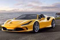 "Soi" siêu xe Ferrari F8 Spider V8 mui trần vừa ra mắt