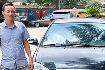 Bị CSGT Hà Nội tạm giữ Toyota Corolla Altis, chủ xe bí mật trộm về
