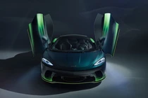 Soi lớp áo "bí hiểm" Verdant by MSO trên siêu xe McLaren GT