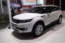 Land Rover cũng phải “bó tay” trước hàng nhái Trung Quốc