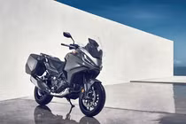 Honda NT1100 mới đậm phong cách X-ADV, từ 376 triệu đồng