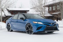 Toyota Camry AWD 2020 chỉ từ 624 triệu đồng tại Mỹ