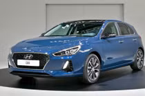 Hyundai i30 mới giá 552 triệu đồng, bán ra từ 1/2017