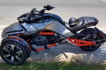 Môtô 3 bánh “khủng” Can-Am Spyder F3-S đầu tiên tại Việt Nam