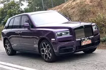 Rolls-Royce Cullinan Black Badge "màu độc" gần 35 tỷ đồng 