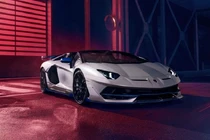 Siêu xe Lamborghini Aventador SVJ Roadster bản giới hạn 10 chiếc