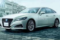 Huyền thoại "xe bộ trưởng" Toyota Crown sắp sang tuổi 65