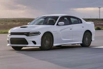 Khám phá bí mật bên trong Dodge Charger Hellcat 2015
