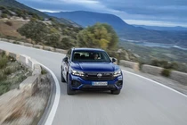 SUV cỡ trung Volkswagen Touareg R động hybrid trình làng 